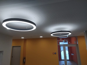Abb. 10 Foyer EG2 Abb. 10 Foyer EG2