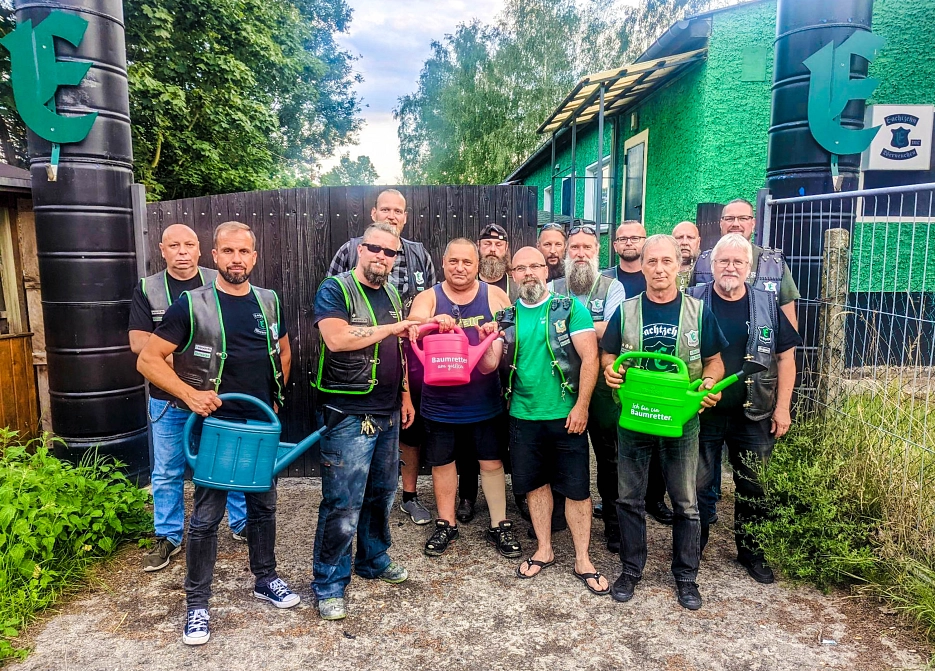 Gießpatenschaft Motoradclub E-achtzehn Gießpatenschaft Motoradclub E-achtzehn © Stadt Werneuchen